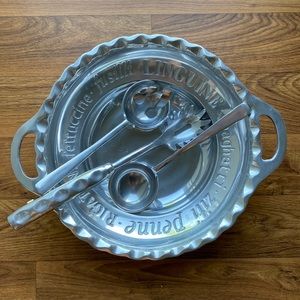 Pasta serving bowl and utensils